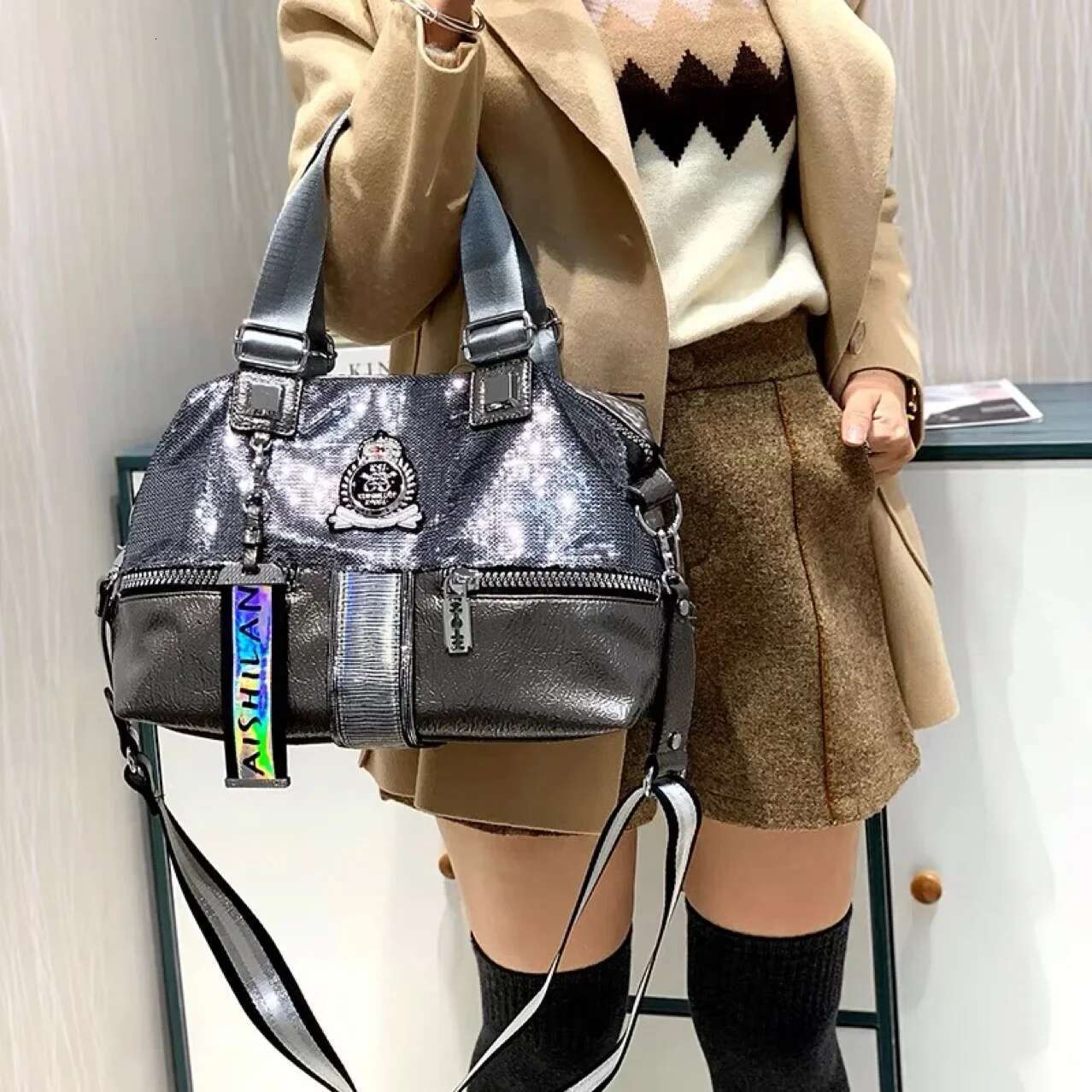 Large Capacity Handbag Female 2024 New Trend High-Grade Fashion Sequins Messenger Bag Designer Casual Tote Shoulder Bags
