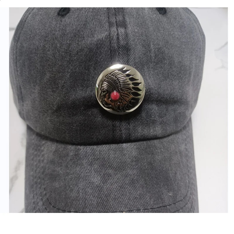 1pcs Baseball Cap With Metal Signage Personalized Suitable Four Seasons Cotton Washed Cloth Durable 250228