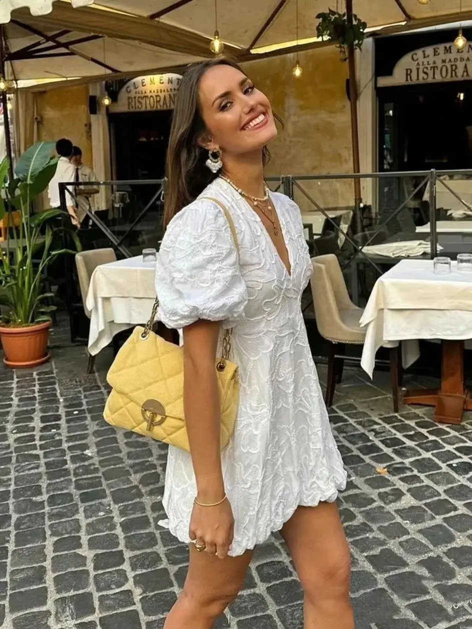 Ladies Solid Embroidered Short Style Elegant Summer Dresse White Casual Streetwear Mini Dress Female Dresses 250227Z