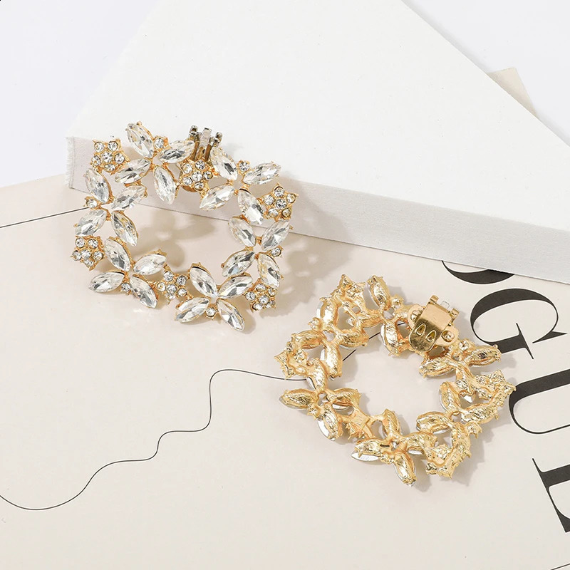 1PC Lady Shoe Clips Women High Heel Charm Jewelry Shoes Rhinestones Crystal Decoration Wedding Bride Shoes Decoration 250218