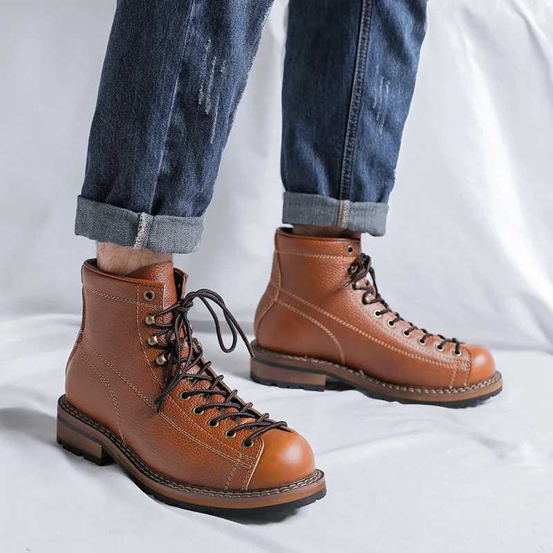 2023 New Vintage Work Boots for Men High Top British Style Mens Leather Boots Spring Autumn New Designer Platform Shoes Man Z250303