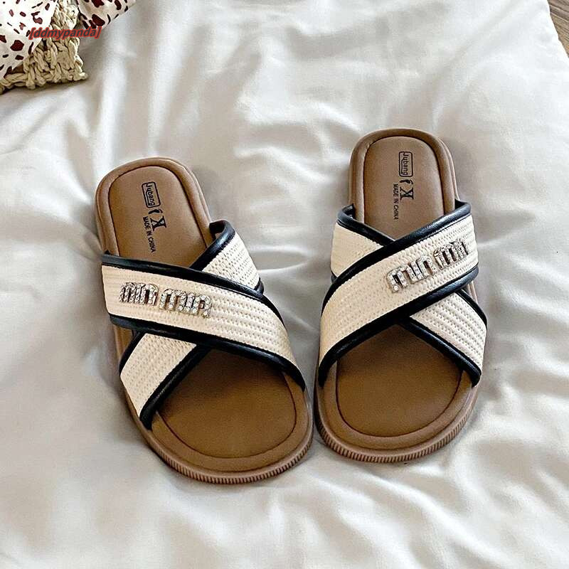 2025 Cloud Slides for Women Pillow Soft Non-Slip Platform Sandals Lightweight Summer Slippers Indoor and Outdoor #ddmypanda