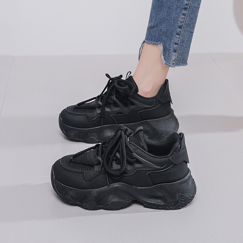 2025 new designer women s black and white sports shoes designed for height increasing casual style outdoor mesh thick sole height increasing sports da