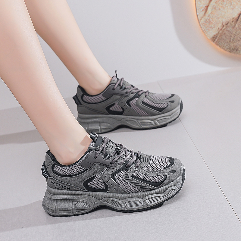 Sports dad for women 2024 spring and autumn season new versatile student Korean version thick sole height increasing casual breathable running shoes