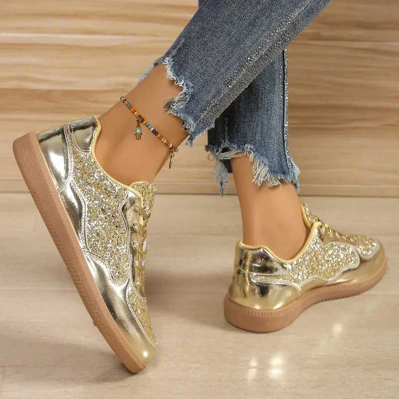 Womens sports shoes 2025 new explosive men and womens casual sports shoes fashionable classic board shoes thick soled womens flat shoes M250303