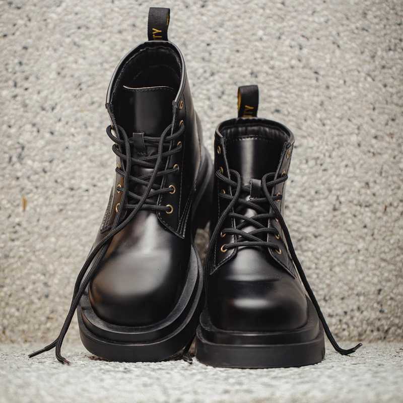 Maden Mens Handmade Cowboy Boots Black Motorcycle Boot British Split Leather TPR Sole Work Safety Boot Mid Outside Shoes Z250303