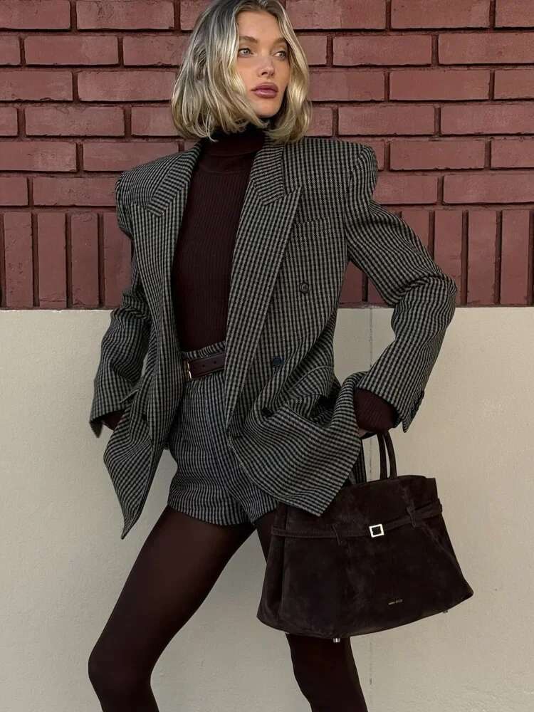 Vintage Plaid Women Jacket Padded Shoulder Lapel Double Breasted Long Sleeve Casual Coat 2024 New Lady Commuter Suit
