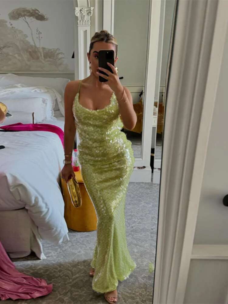 Sexy Women 2025 Summer Green Shiny Sequin Maxi Dresses Fashion U Neck Off Shoulder Backless Robe Lady Beach Vacation Party Gowns