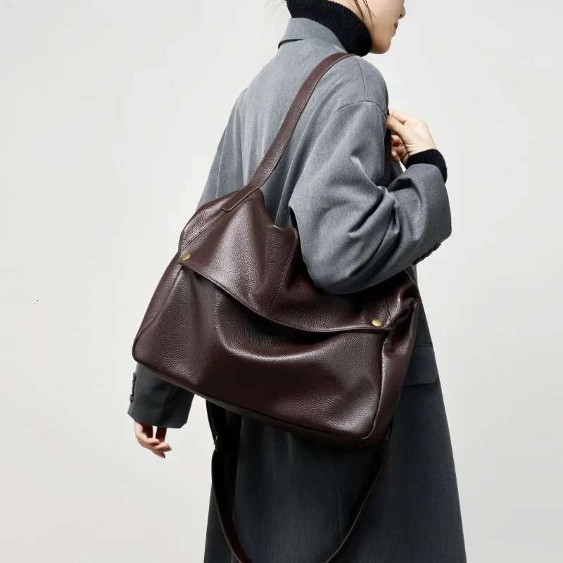 Women's 2025 New Large Capacity Single Shoulder Genuine Leather Tote Bag, Ladies' Casual Handbag European And American Style