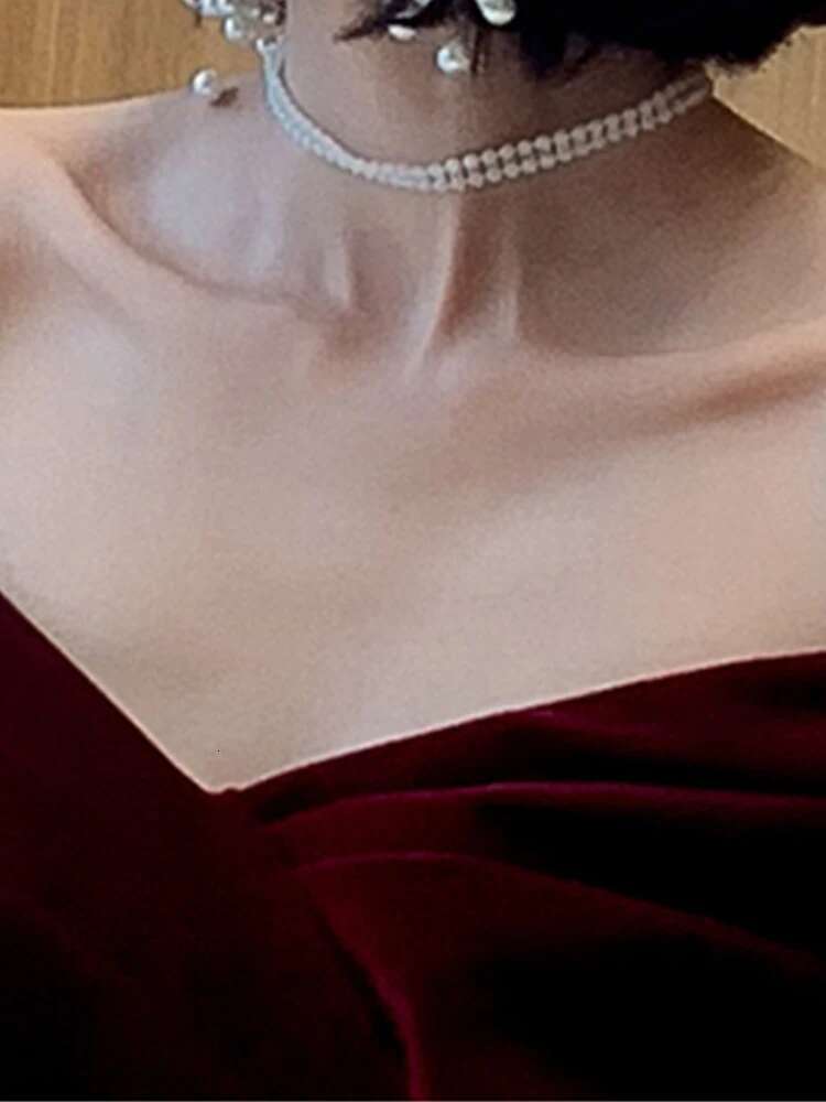 Lautaro Spring Long Elegant Wine Red Soft Veet Evening Party Wedding Dresses For Women 2022 Off Shoulder Maxi Dress