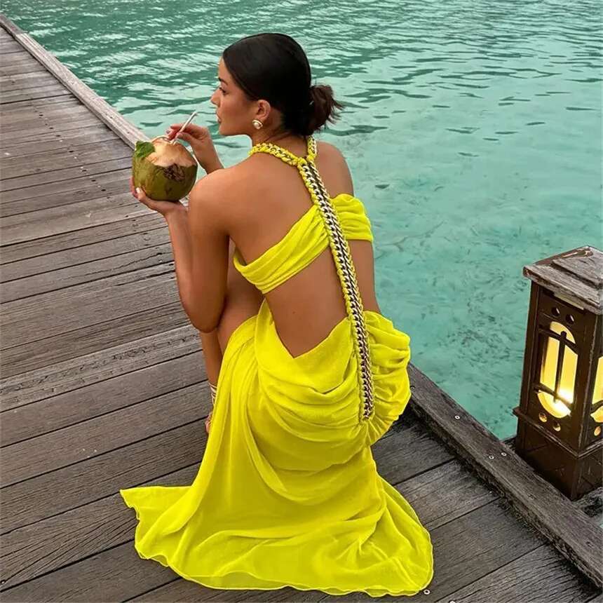 Women's Backless Beach Yellow Halter Neck Pleated Metal Chain New Vacation Camping Elegant Dress Fashion Designer