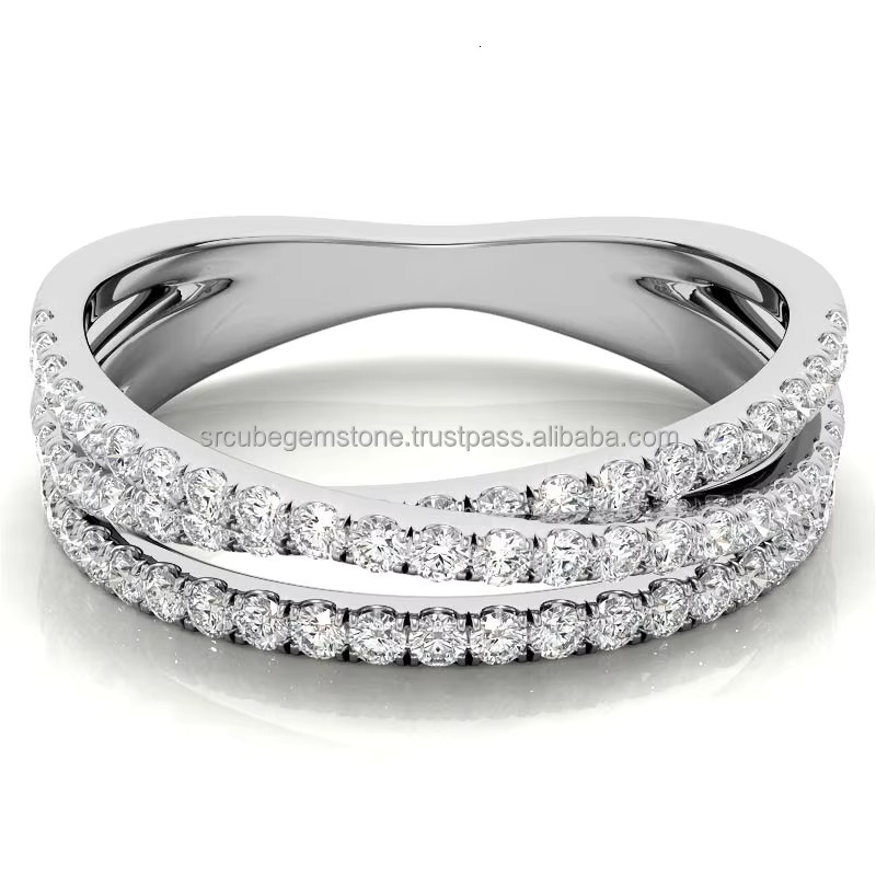 Moissanite Platinum Ring is the most fashionable quality natural ring used as a bridal gift