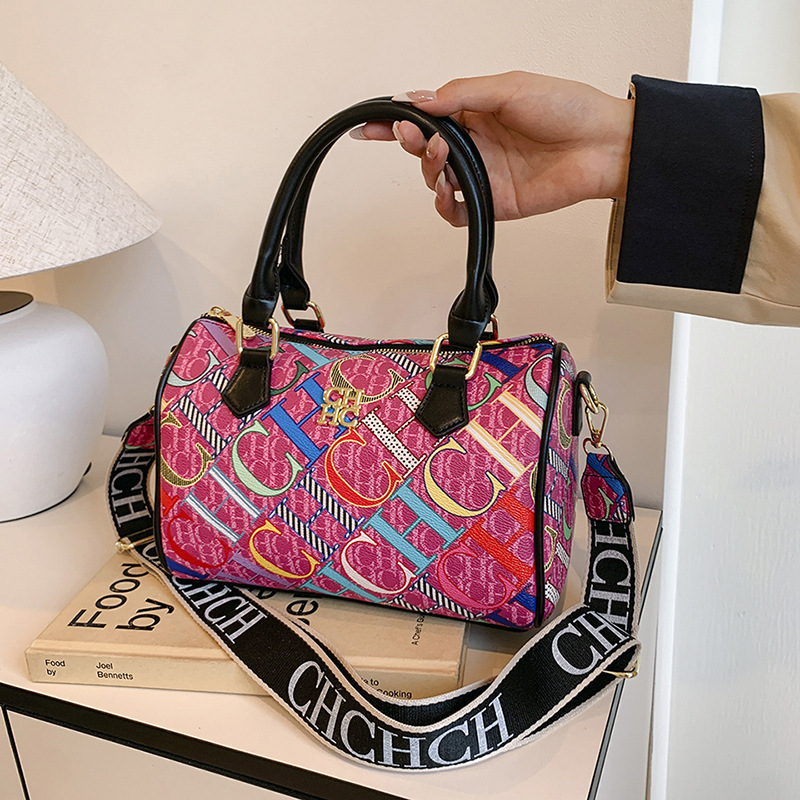 Free Shipping new designer Shoulder Bags for womens Fashion Bag Handbag messenger Pillow bag PU fashionable letter printed woman crossbody bag