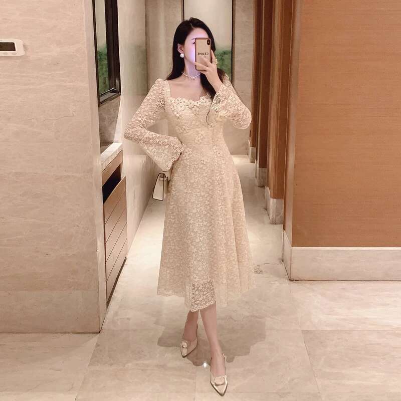 Elegant French Women Square Collar Prom Party Midi Dress New Spring 3D Ral Dias Flare Sleeve Hollow Out Lace Up Clothes