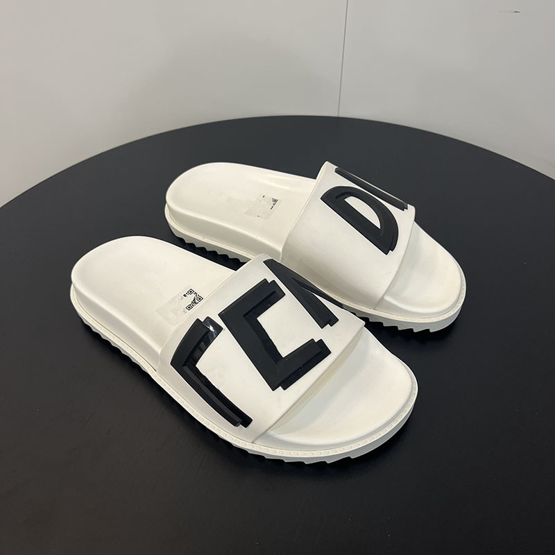 Luxury Dress Shoes Designer Sandals Men Women Fashion Beach Shoes Real Leather Designer Fashion Slipper Sliders Paris Slides Slippers Unisex Pool Beach Flip Flops