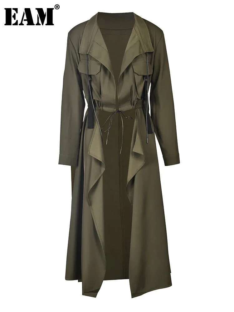 EAM Army Green Trench Women Big Size New V-Neck Long Sleeve Loose Fit Windbreaker Fashion Spring Autumn 2025 1De108206