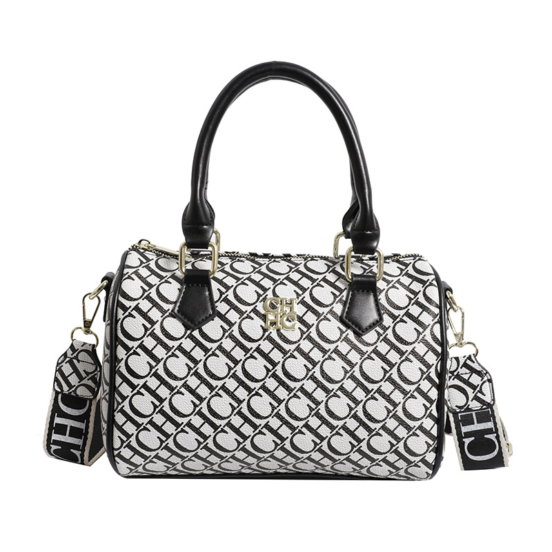 Free Shipping new designer Shoulder Bags for womens Fashion Bag Handbag messenger Pillow bag PU fashionable letter printed woman crossbody bag