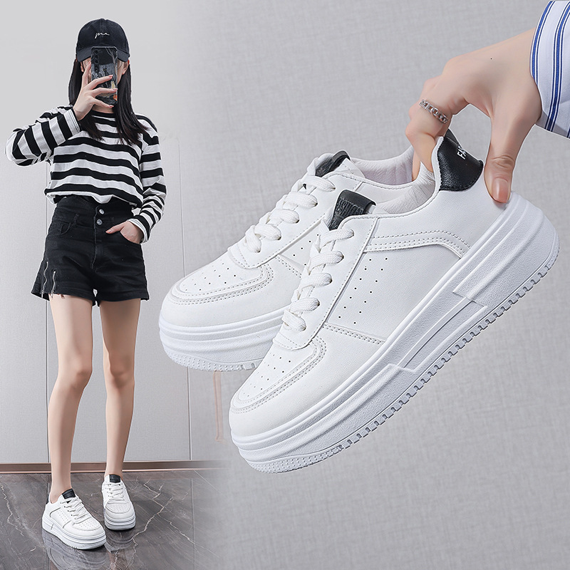 White Shoes 2025 Spring Designer s New Breathable Multi Functional Women s Board Shoes Thick Soled Sports And Leisure Outdoor Shoes