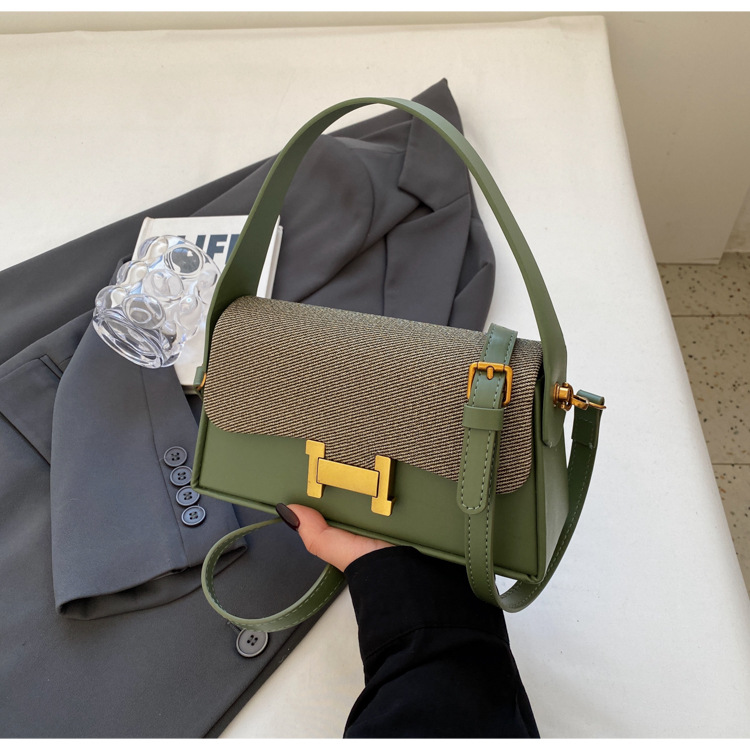Chic Small Designer Satchel - Simple yet Trendy Accessory