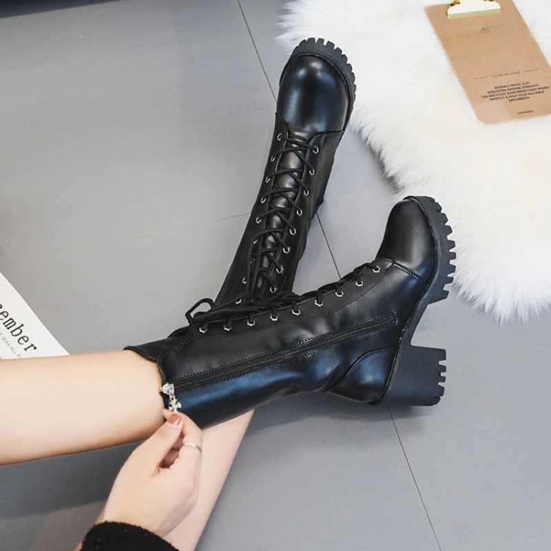 2024 New High Heel Short Plush Side Zipper Womens Boots with European and American Design Sense Platform Sneakers Womens Shoes Z250303