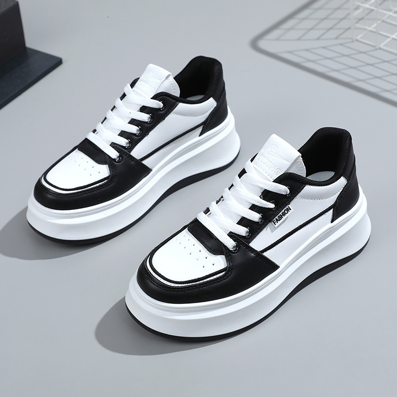 Designer s New White Shoes For Women s Multifunctional Leisure 2025 Spring And Summer Trend Running Adding A Fashionable And Simple Feeling To Outdoor