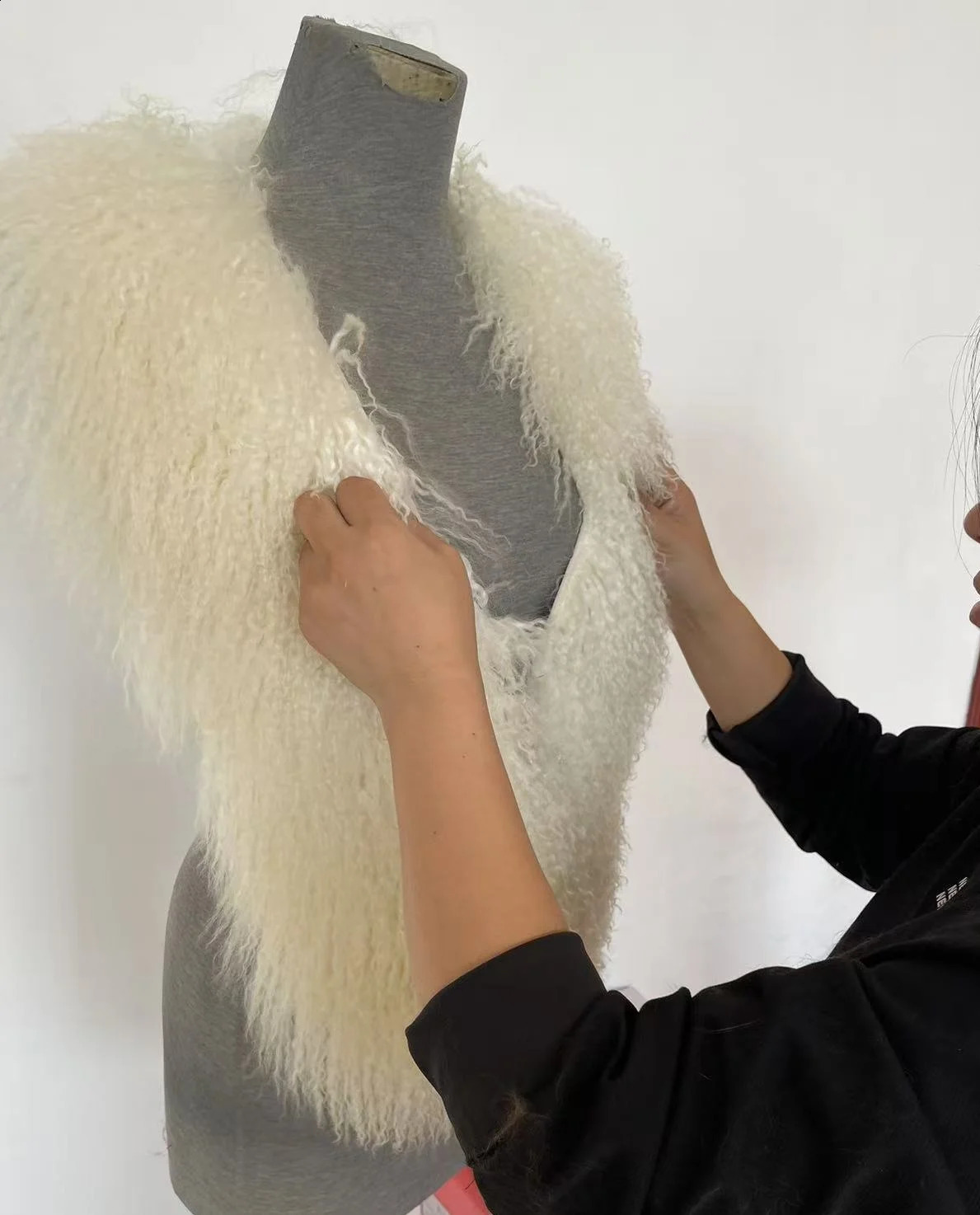 Fluffy Real Mongolian Fur Holder Vest Solid Deep VNeck Backless Bandage Sleeveless Jackets Top Outerwear Coat 250221