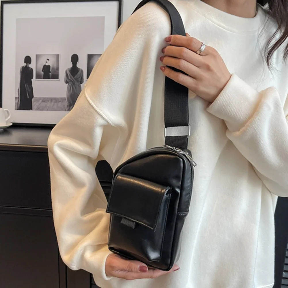 Ship from US Womens Chest Bag Black Color Nylon Bags for Women Good Quality Shoulder Casual Crossbody Fashion Female 250303FBB