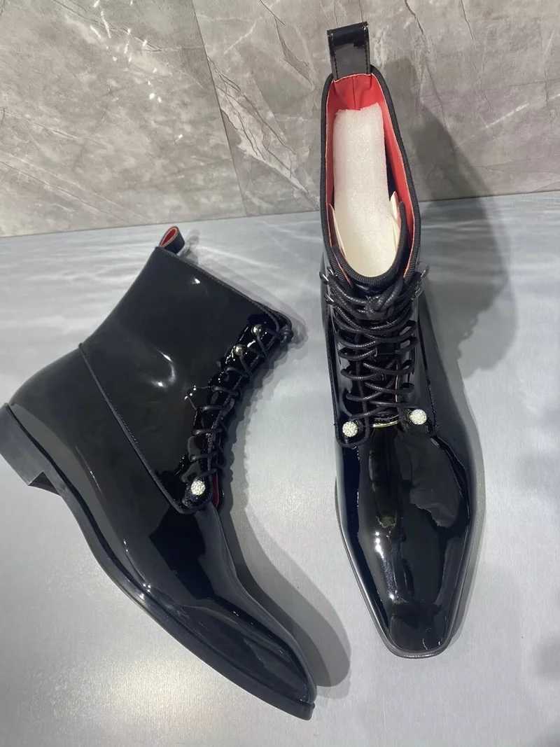 British Style Black Patent Leather Boots Mens shoes Luxury Fashion Lace-up Ankle Boots Men Dress Shoes Autumn Winter Mens Boots Z250303