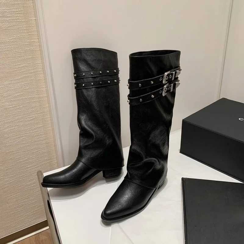 Luxury Designer Winter Womens Western Cowboy Boots Fashion Womens Elegant Knight Boots Square High Heels Womens Shoes Z250303