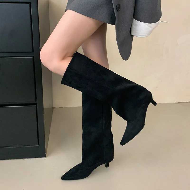 Woman Flat Boots Boots-Women Shoes Luxury Designer Sexy Thigh High Heels High Sexy Winter Footwear Low 2025 Fashion Autumn Points Z250303