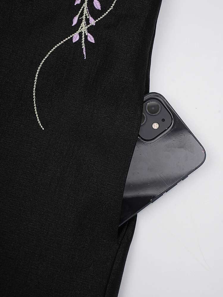 EAM Women Black Embroidery Big Size Vintage Blazer New Lapel Long Sleeve Jacket Fashion Tide Spring Autumn 2025 Cpg2297