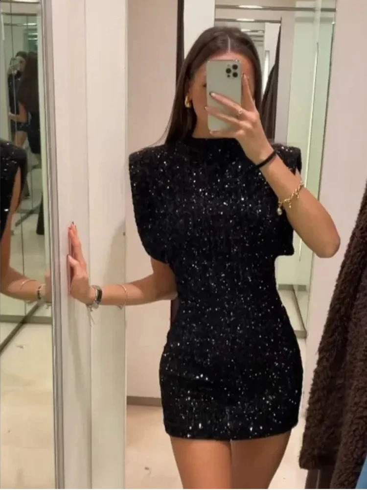 TRAF Womens Sequins Tight Package Hip Mini Dress Fashion Elegant O Neck Flying Sleeve Glitter Short Sexy Party Evening Dresses 250227Z