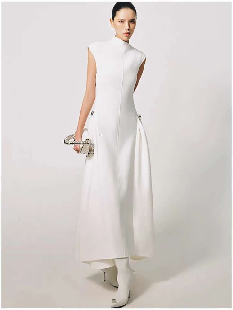 QMQA Fashion Women's Evening Elegant Dress Diagonal Collar Sleeveless Slimming Ankle-Length Dresses 2025 New Clothing 1A255