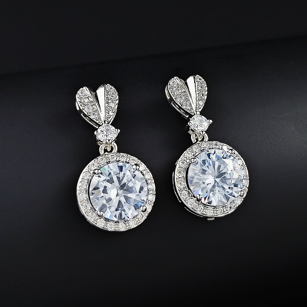 Stud Earrings Classic 925 Sterling Silver Crystal Earrings Wedding Round Pendant Diamond Stud Gold Heart Shape Luxury Bridal Stud