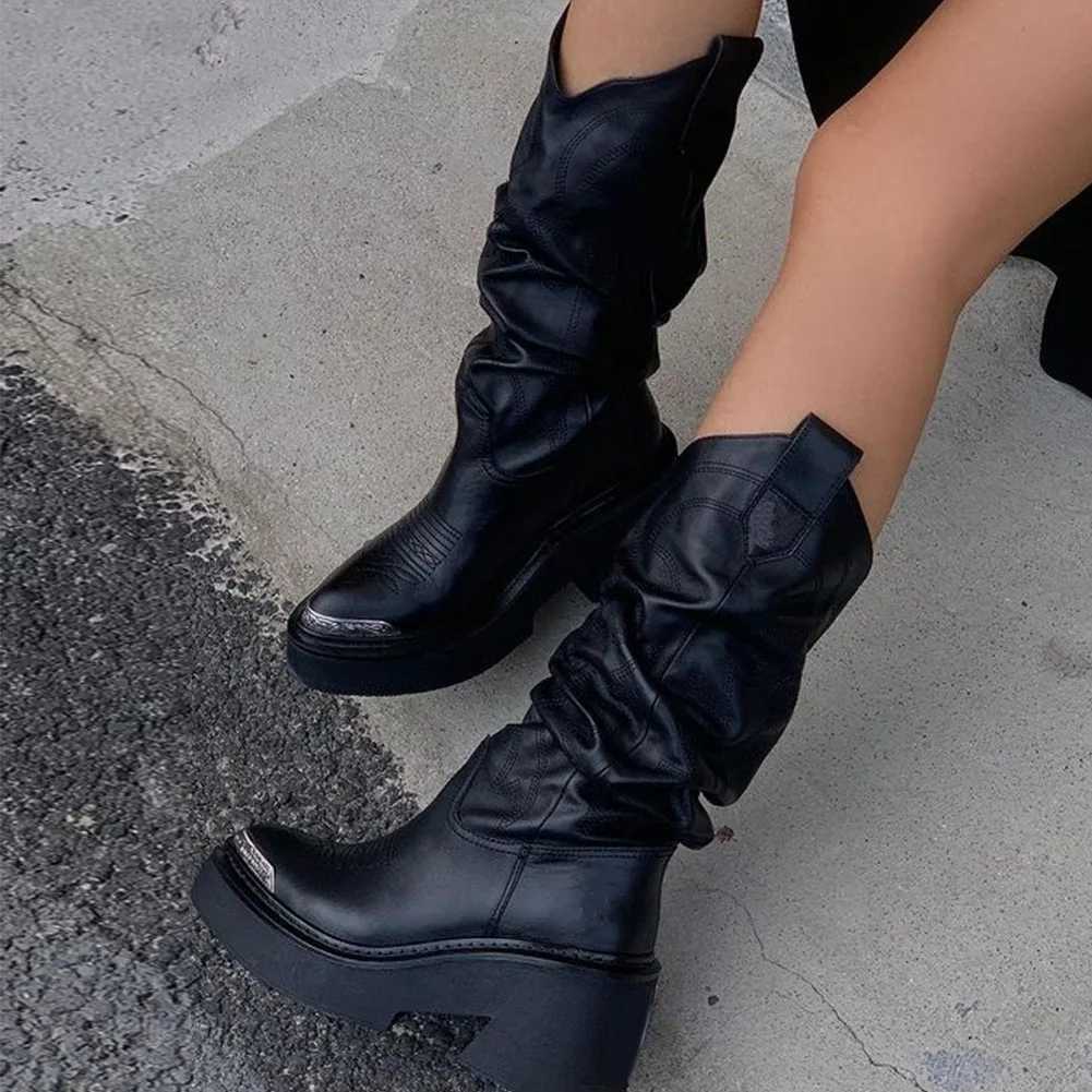 Luxury brand motorcycle womens calf boots platform short and fat high heels Gothic metal punk shoes womens winter comfortable design boots Z250303