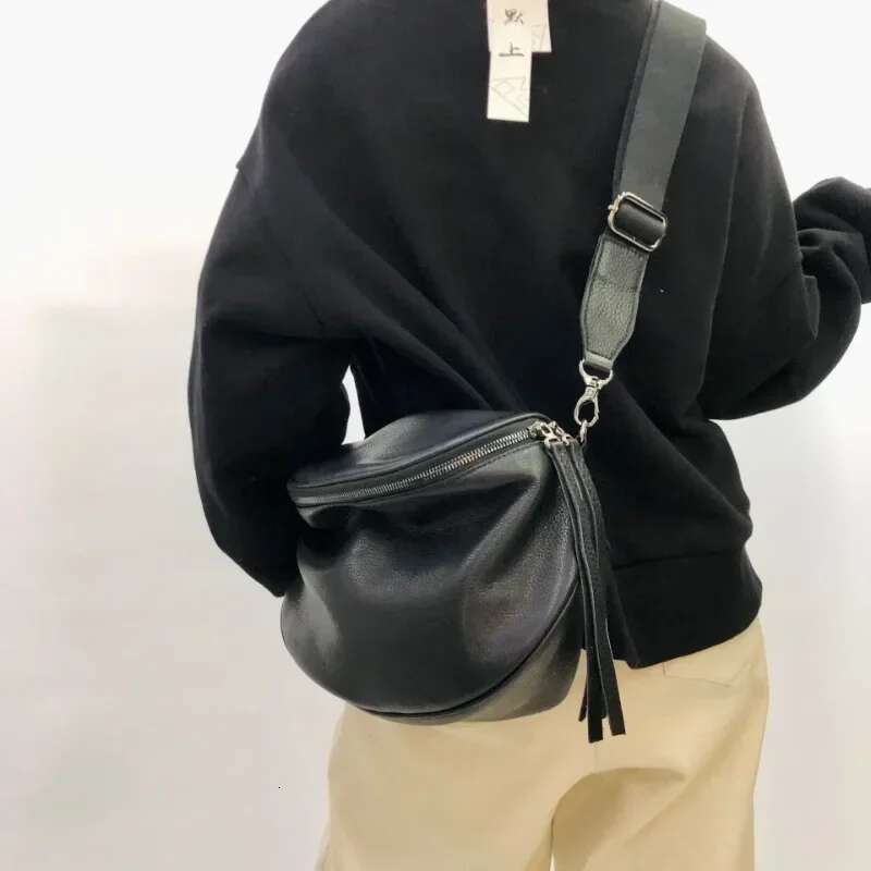 Women's Genuine Leather Crossbody High Quality Black Soft Cowhide Men's Shoulder Large Capacity Casual Tassel Saddle Bag