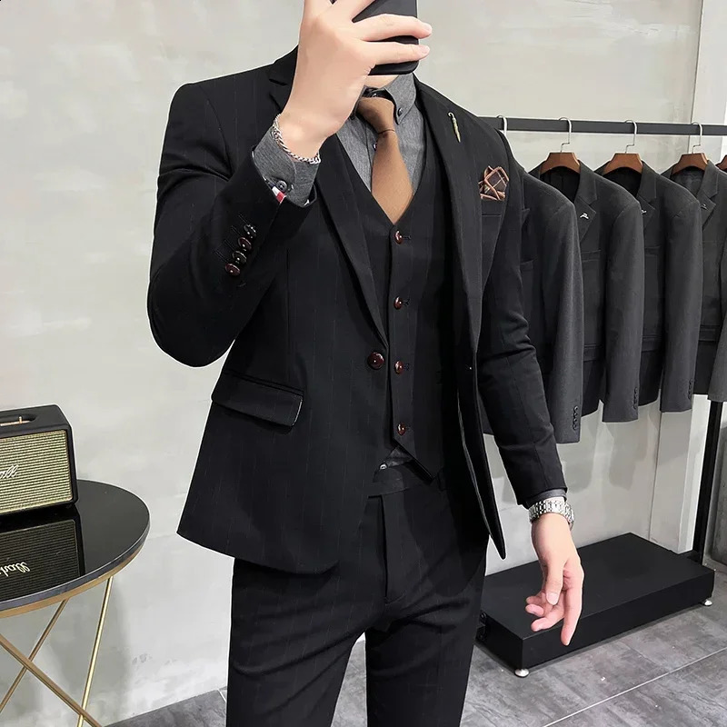 S7XL Blazer Vest Pants Highend Plaid Retro Business Suit Groom Wedding Party Slim Fashion British Style Performance 250224