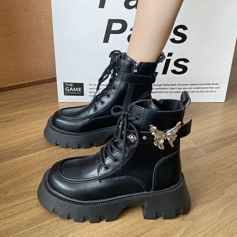 Punk Style Short Boots Womens 2023 Fall New Netflix Hundred with Biker Boots Handsome Gothic Thick Bottom Boots Z250303
