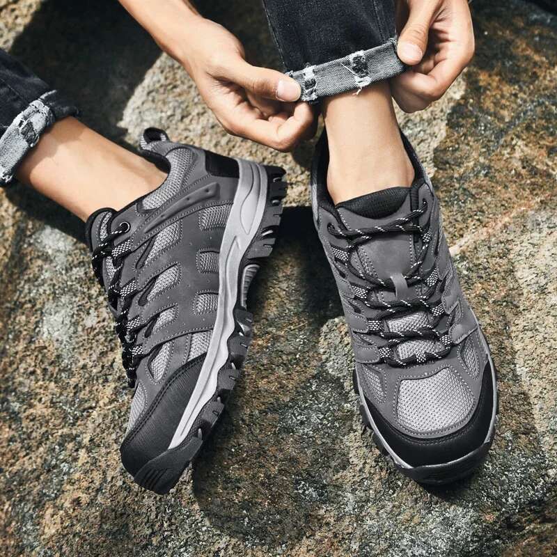 2025 High Quality Men's Hiking Breathable Outdoor Man Trekking Sneakers Anti Slip Mountain Climbing Hunting Shoes