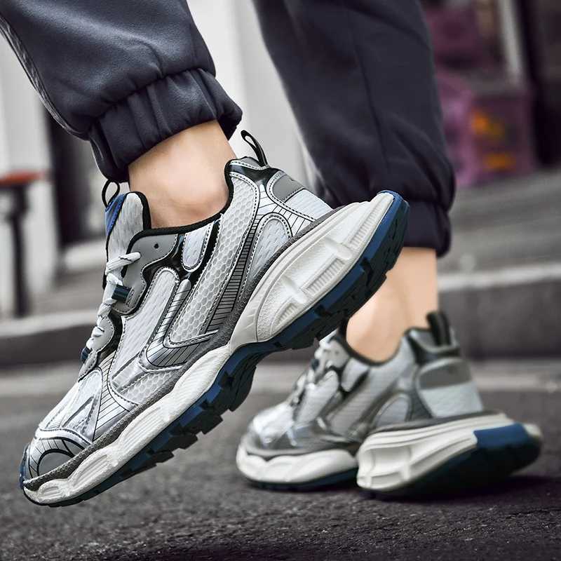 Men Sneakers man casual Mens tenis hot shoes Trainer Race Breathable fashion running Shoes for wen Z250303