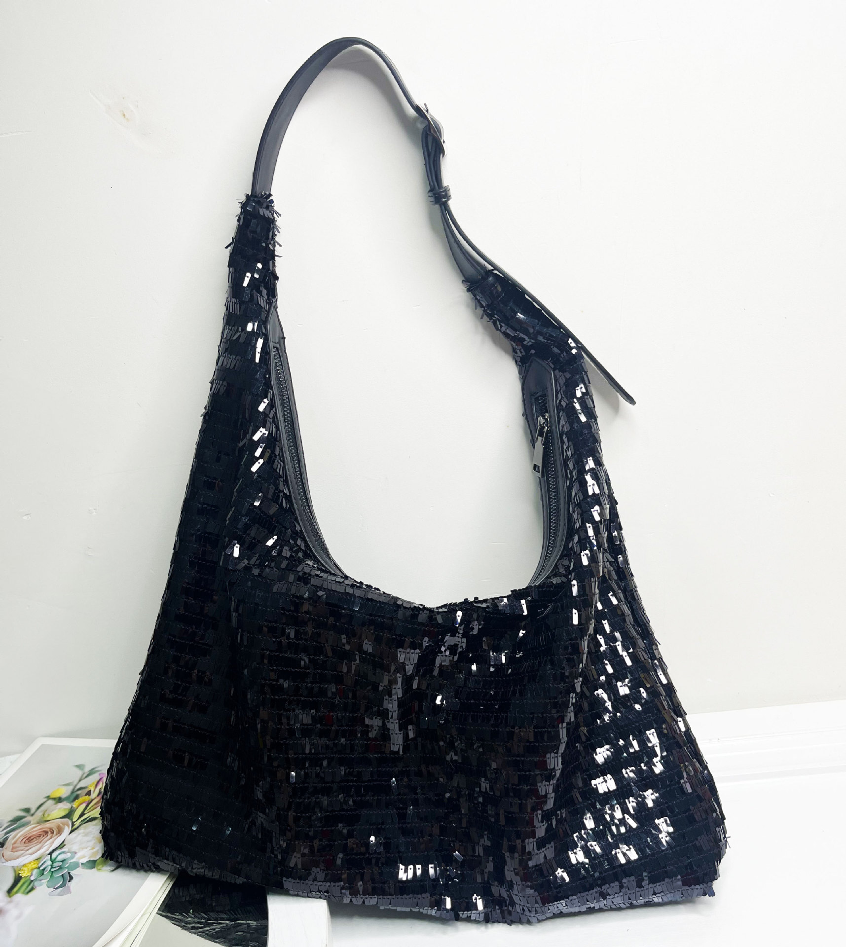 toteBag Shoulder bag ROSE NOIRE For Women New Product, Internet Celebrity, Small Fresh Sequins, Large Capacity Tote Hand-Held Single Shoulder Armpit B