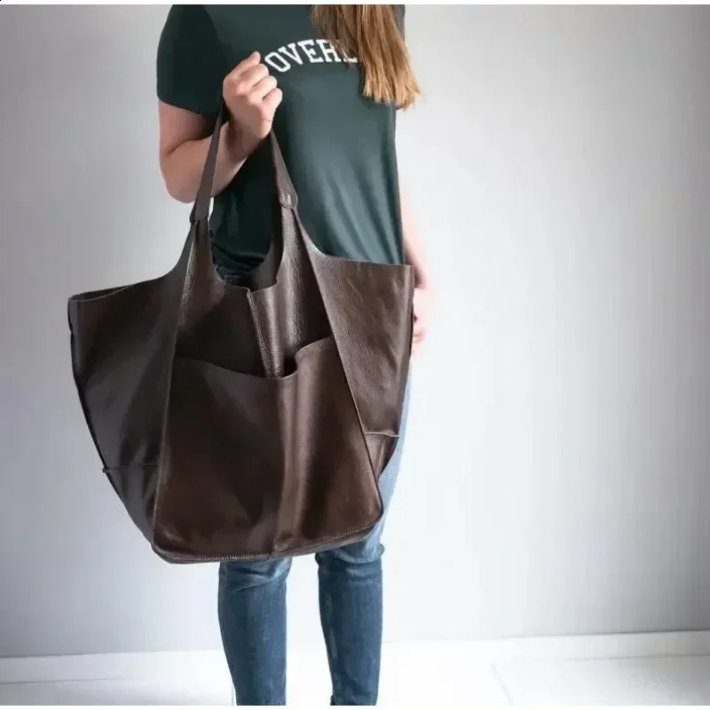 Large Women Handbags Interior Zipper Pockets Shoulder Bags Capaccity Vintage Style Soft Leather Hasp Bucket Bags 250305