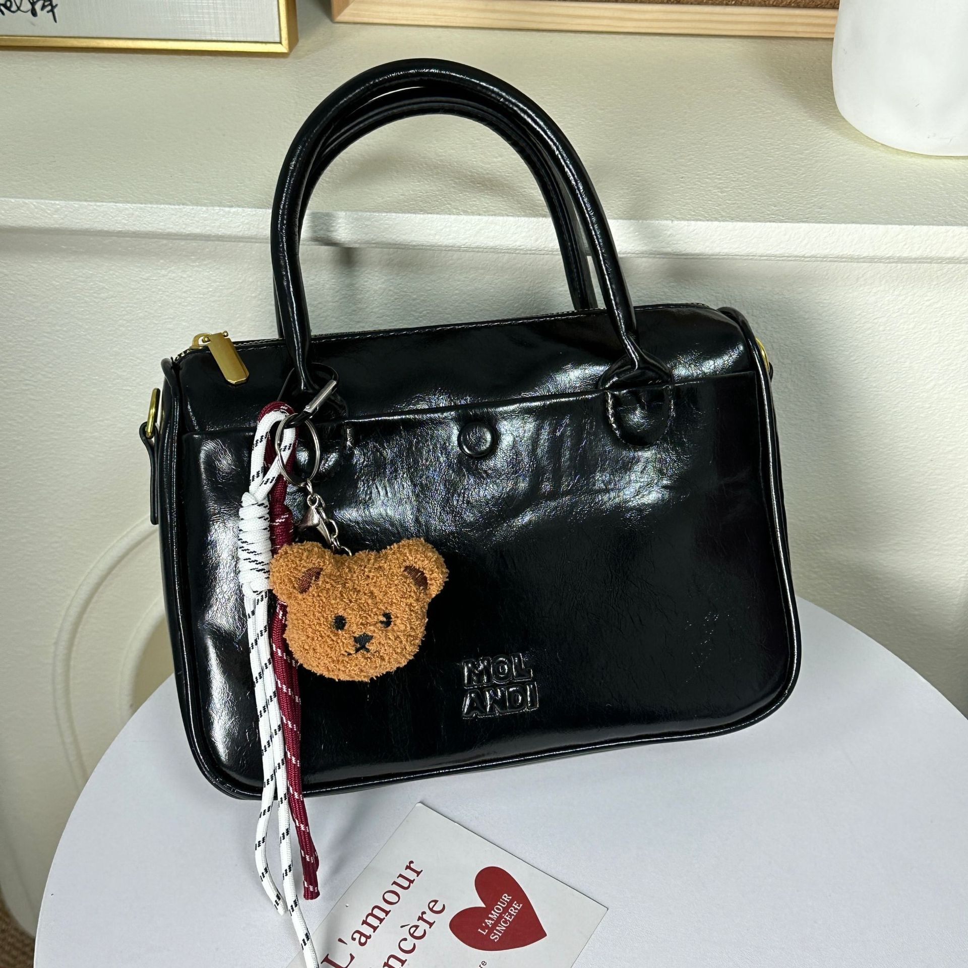 Handbag Women's 2025 Latte Pillow Designer Style Handbag Fashion Trend Single Shoulder Crossbody Bag