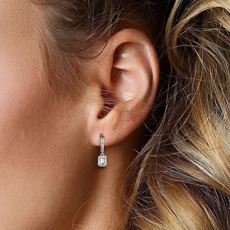 KNOBSPIN D VVS Emerald Moissanite Earrings for Women GRA Certified Solid Sier Plated White Gold Hoop Drop Earring