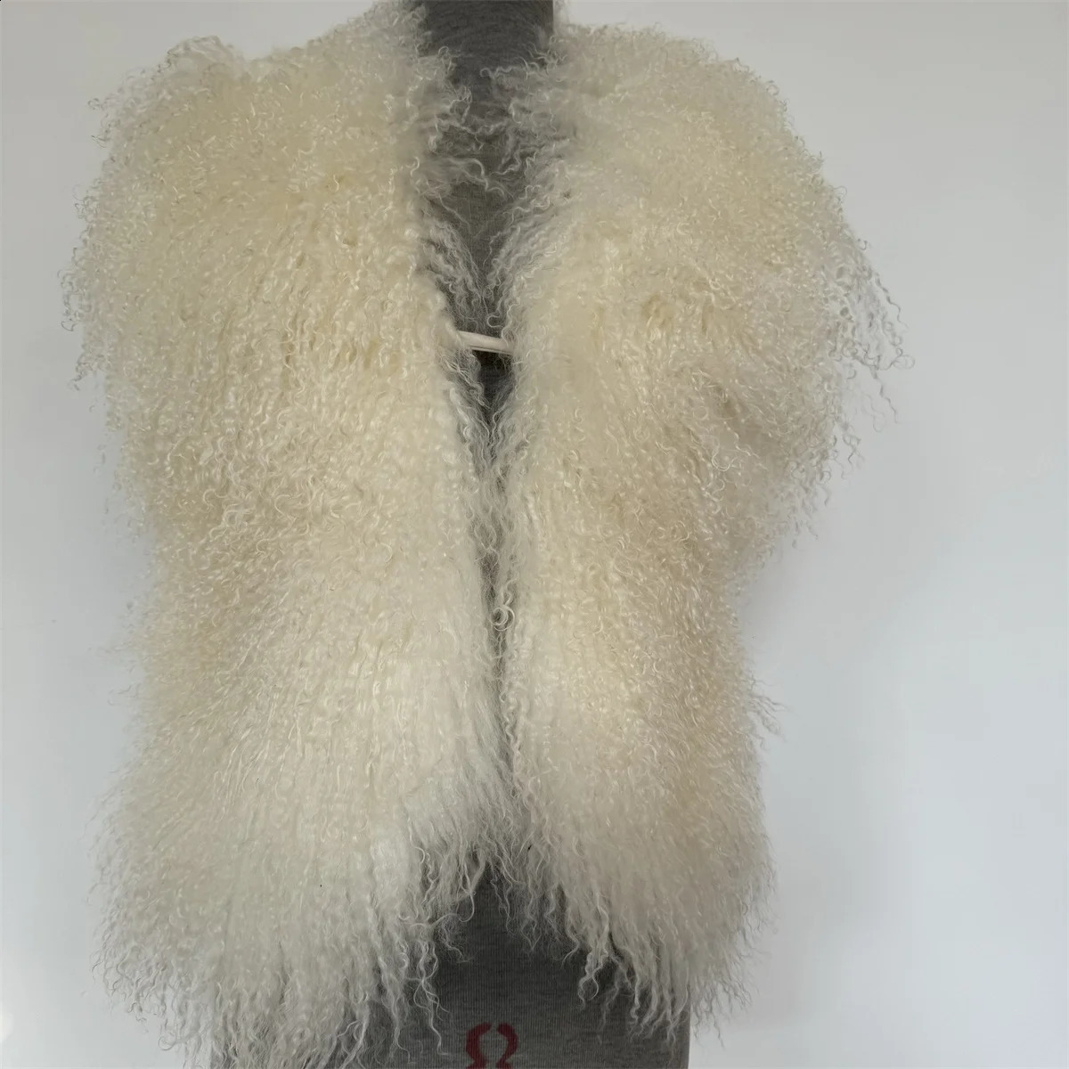 Fluffy Real Mongolian Fur Holder Vest Solid Deep VNeck Backless Bandage Sleeveless Jackets Top Outerwear Coat 250221