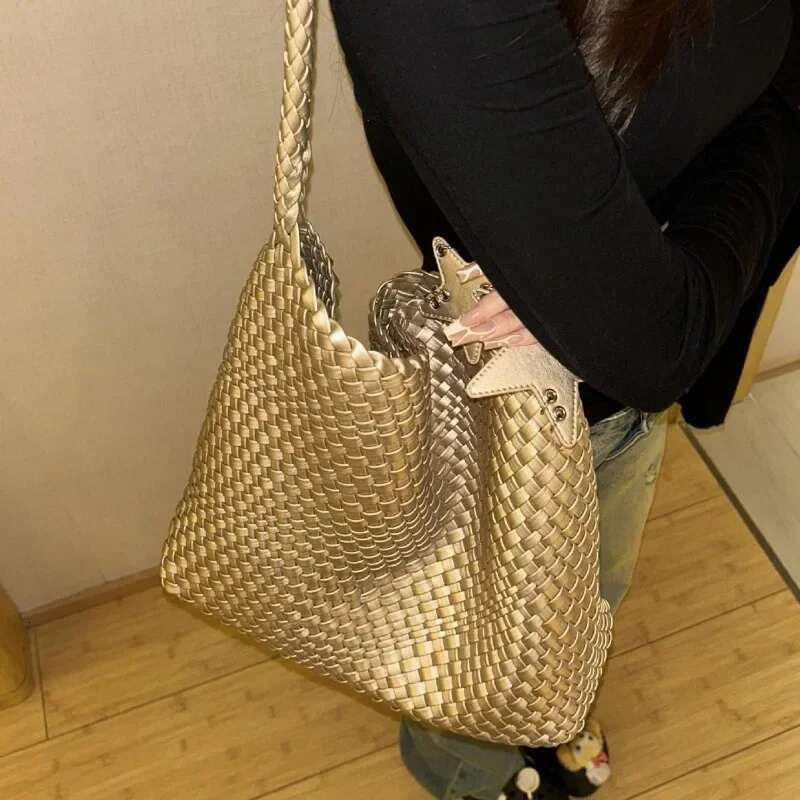 Champagne Woven Tote For Women With Large Capacity And High-End Feel, Hand-Held Bill Of Lading Shoulder Bucket Bag
