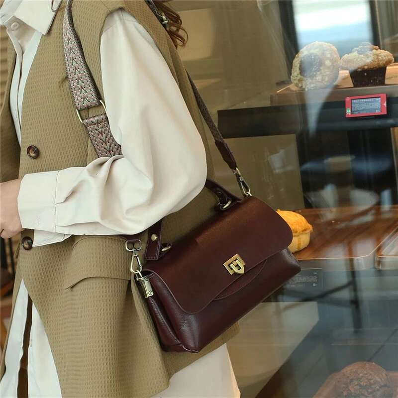 100% Cow Genuine Leather Tote Handbags For Women Trend Designer Wide Strap Square Ladies Shoulder Crossbody Bags