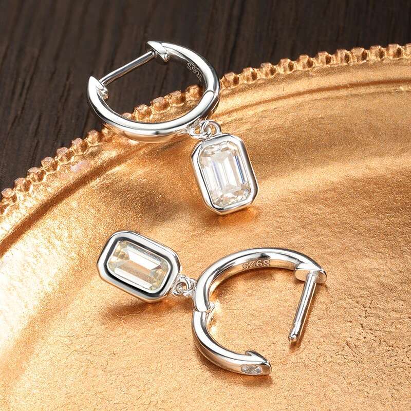 KNOBSPIN D VVS Emerald Moissanite Earrings for Women GRA Certified Solid Sier Plated White Gold Hoop Drop Earring