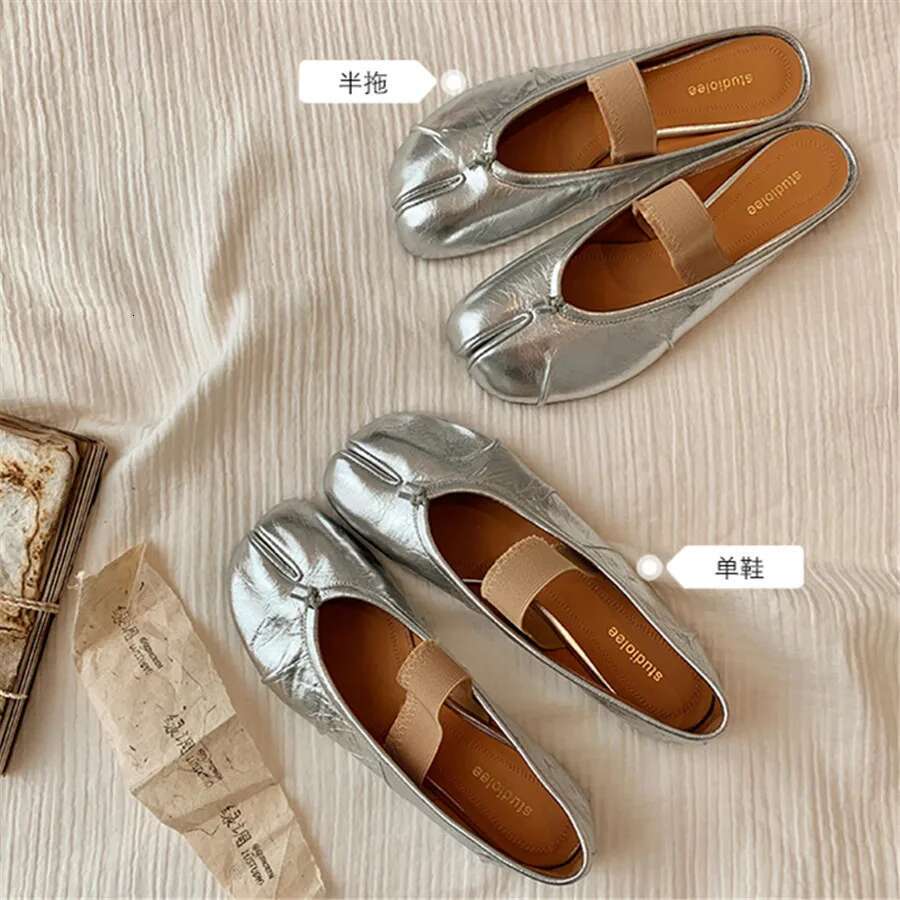 2025 New Split Toe Women Ballet Flats Retro Tabi Shoes Casual Elastic Band Loafers Ladies Espadrilles Lazy Atillas Mujer