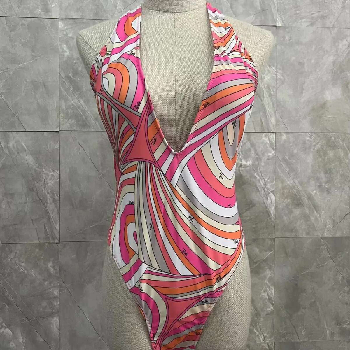 New Summer Trend Color Cute Fashion Design Lace-Up One-Piece Swimsuit